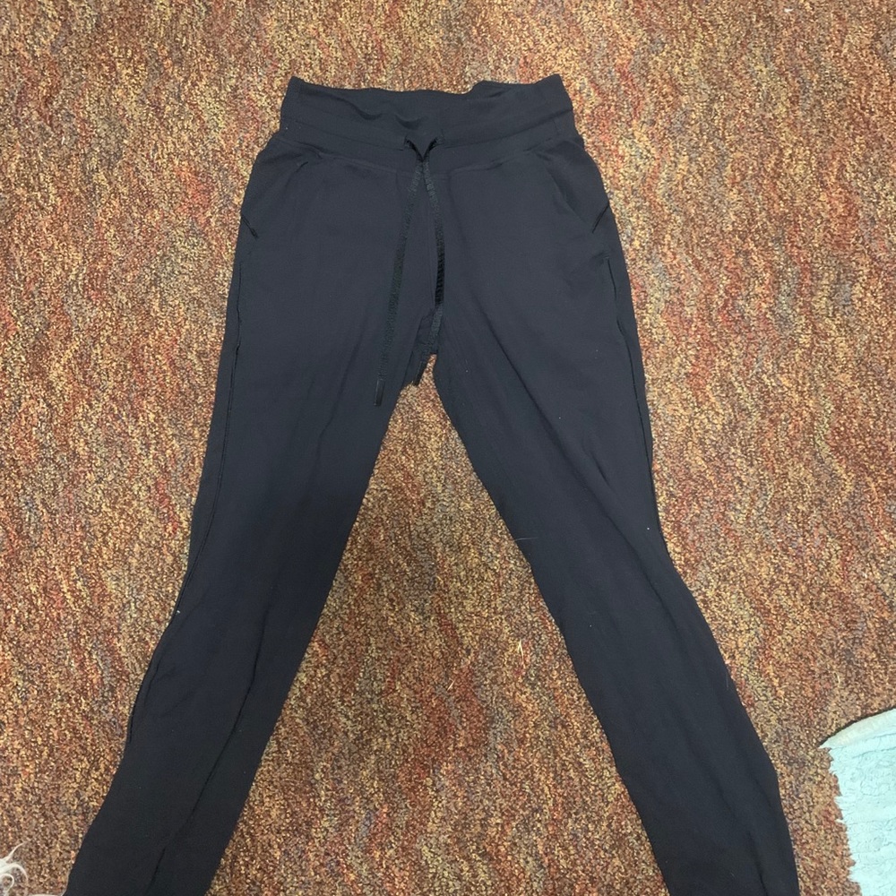 Lululemon joggers